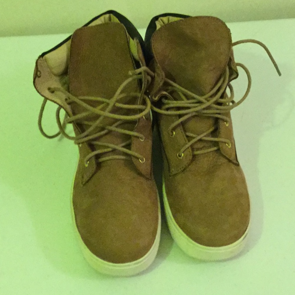 Steve Madden - Picture 3 of 3